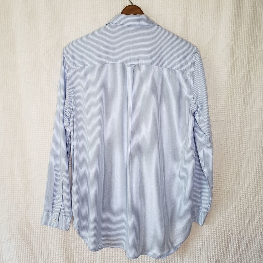 Vintage • Gap butterfly button down - Picture 7 of 11